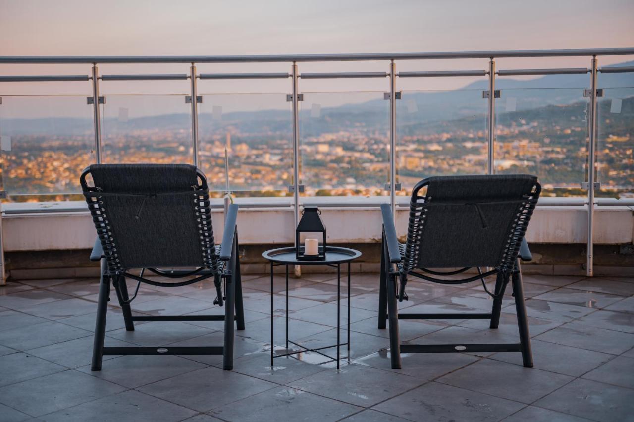 Sky Deluxe 3 Fitness & Spa Apartment Skopje Exterior photo